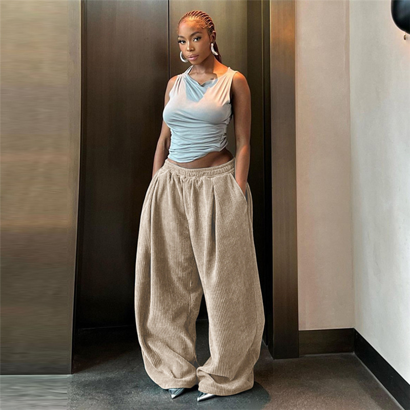 Street Fashion Shoot - Celana Wanita Pakaian Musim Gugur Dan