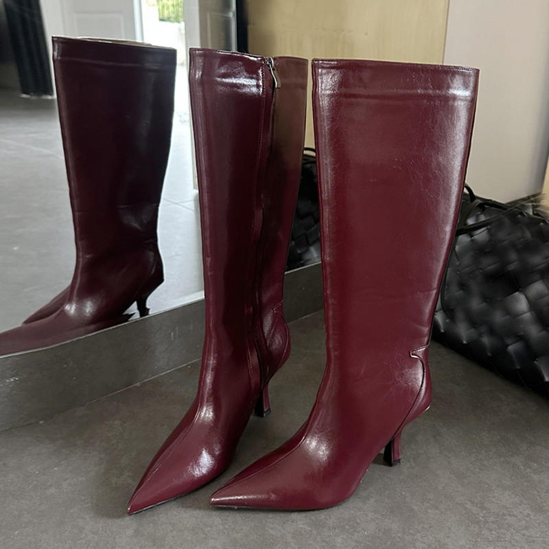 Street Fashion Lady - Liyke Sepatu Bot Setinggi Lutut Ujung