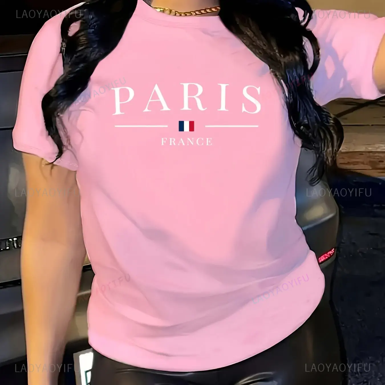 Street Fashion Paris - Kaus Leher Bulat Lengan Pendek Motif