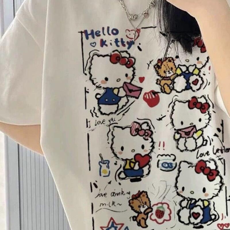 Street Fashion Women - Kaos Wanita Lengan Pendek Motif Grafiti